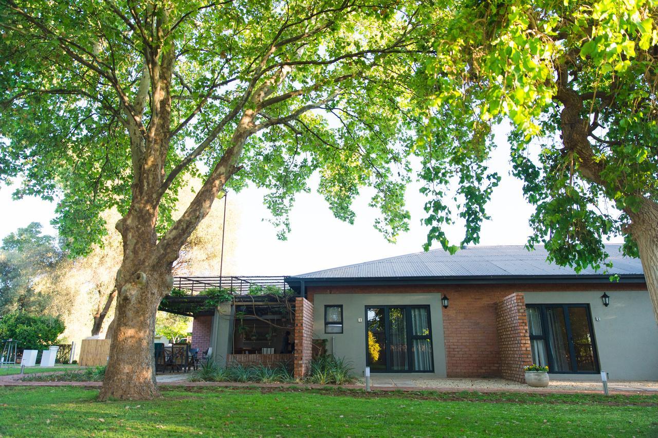 Pepper Tree Venue & Guesthouse Блоемфонтейн Екстериор снимка