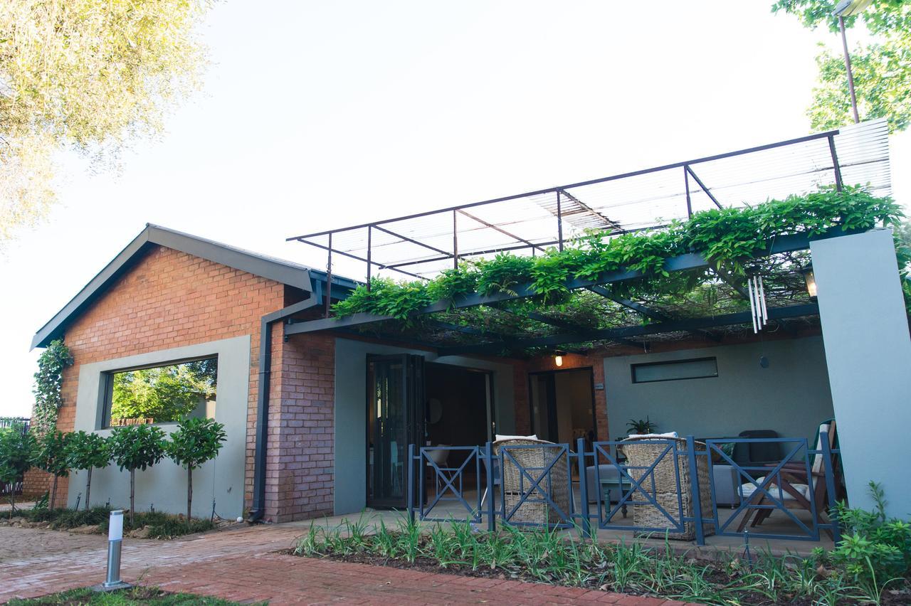Pepper Tree Venue & Guesthouse Блоемфонтейн Екстериор снимка