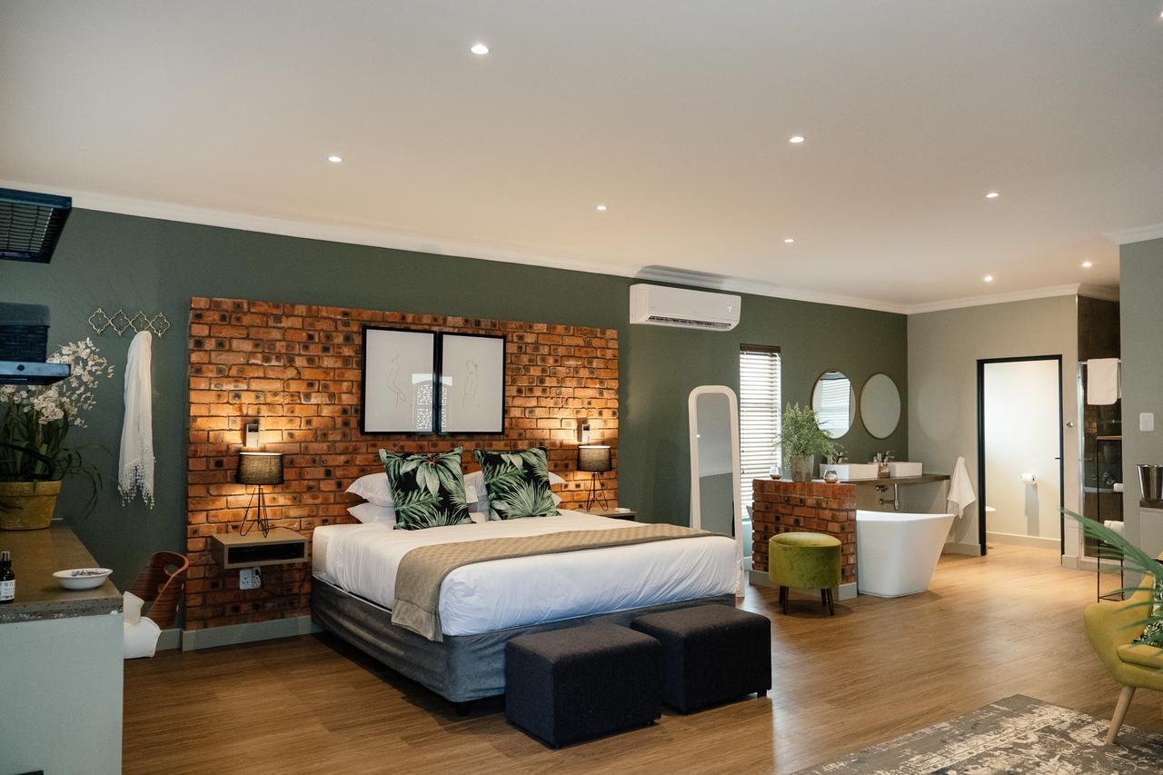 Pepper Tree Venue & Guesthouse Блоемфонтейн Екстериор снимка