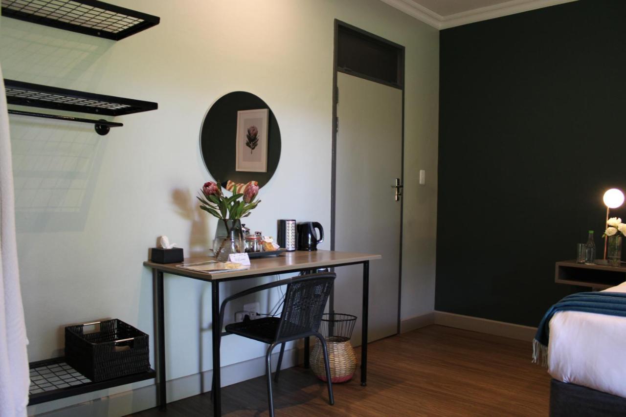 Pepper Tree Venue & Guesthouse Блоемфонтейн Екстериор снимка