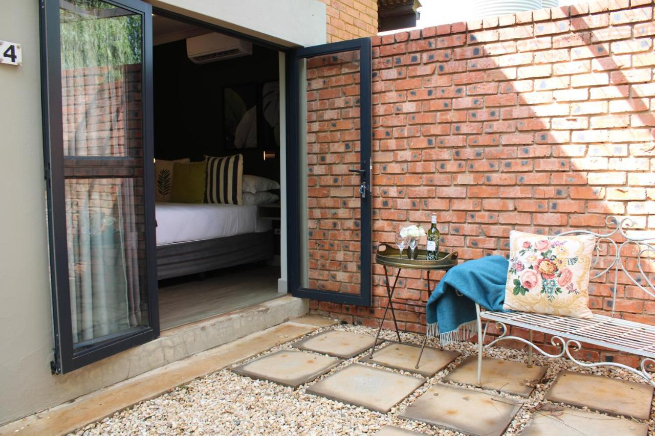 Pepper Tree Venue & Guesthouse Блоемфонтейн Екстериор снимка
