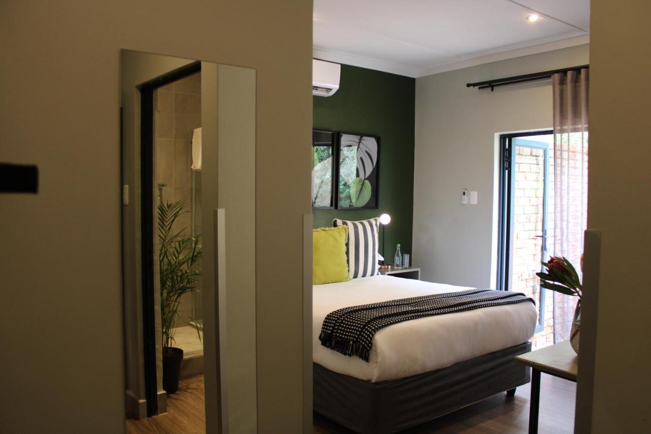 Pepper Tree Venue & Guesthouse Блоемфонтейн Екстериор снимка